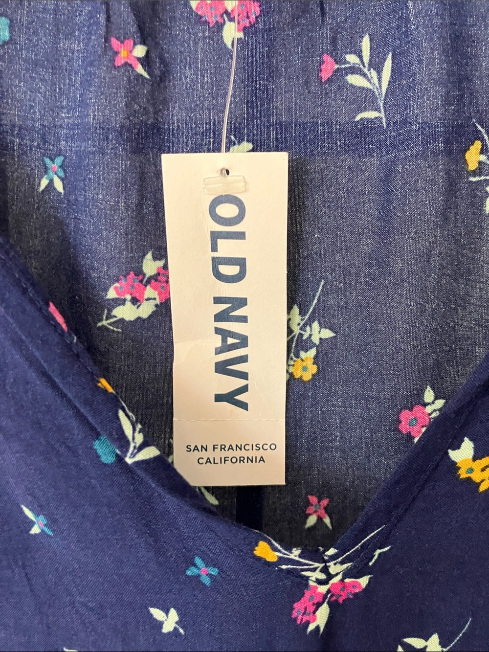 NWT Old Navy Medium Navy Floral Border-Print Sleeveless Lightweight Tank - Picture 6 of 7
